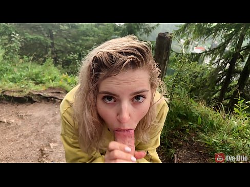 ❤️ Dziewczyna połyka cum po publicznym obciągnięciu - Eva Elfi ❤️ Fuck video at us